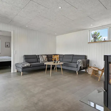 Vakantiehuis Cozy In With Wifi Tarm