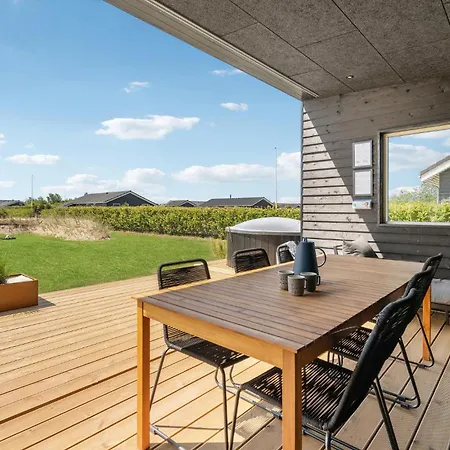 Vakantiehuis Cozy In With Wifi Tarm